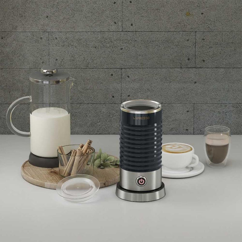 ليبريسو صانعة رغوة الحليب الساخن والبارد 100 مل 450 واط أسود LPMLFRBK