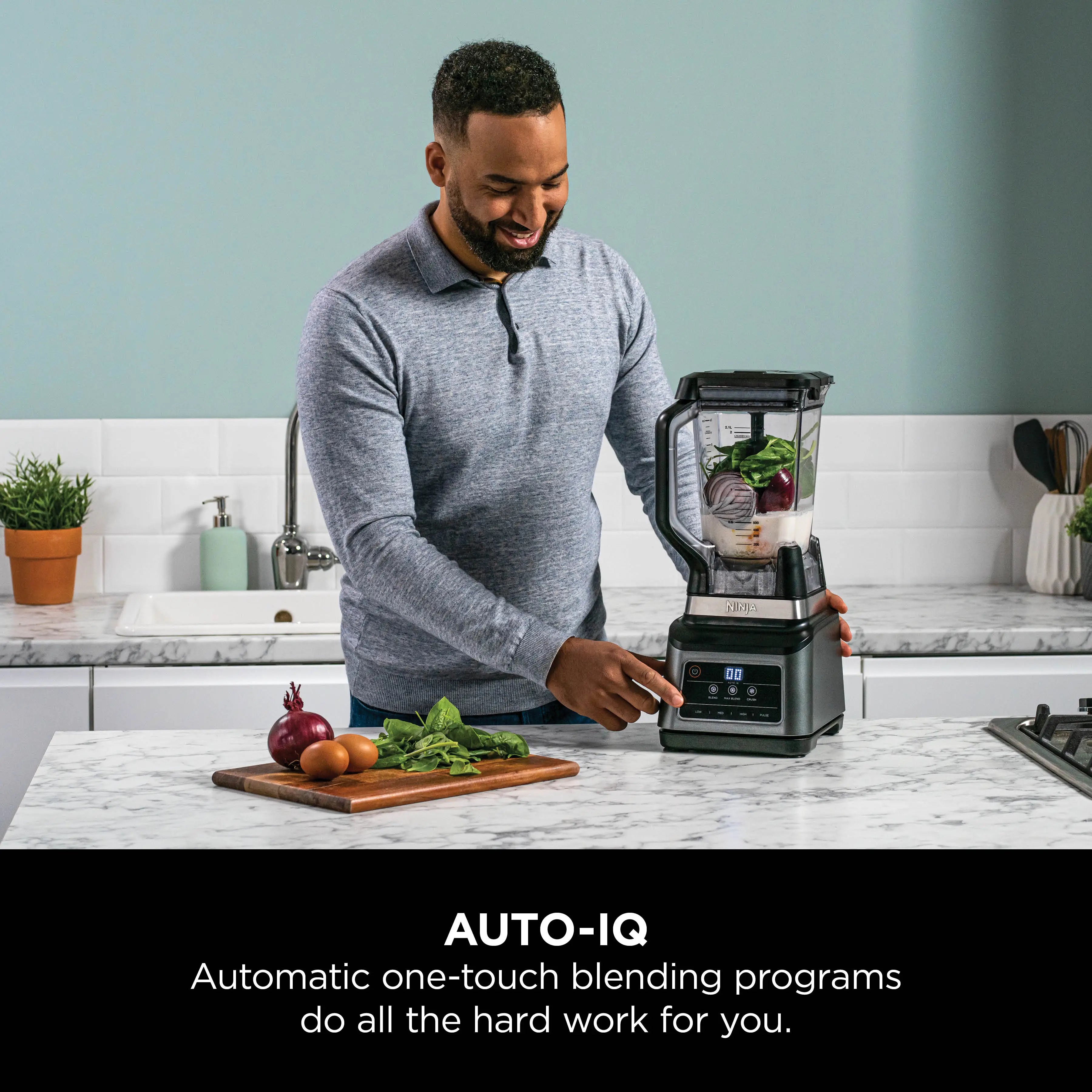 Ninja BN750ME blender complete set with jug, cup, and blades | طقم خلاط نينجا كامل مع الإبريق والكوب والشفرات