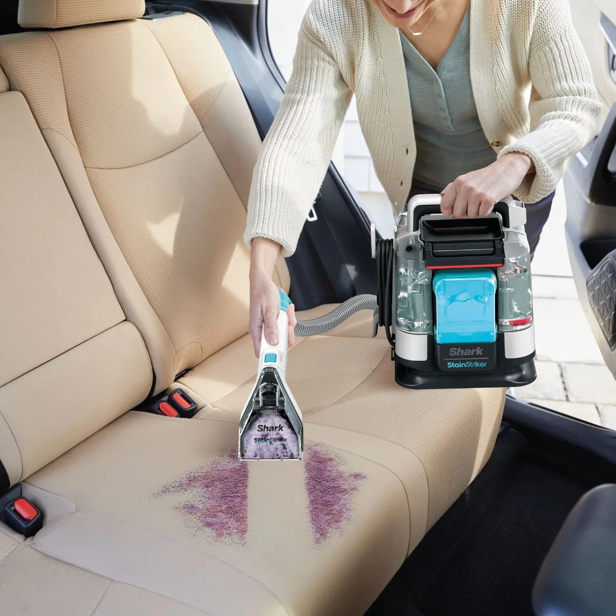 Shark StainStriker Spot Cleaner PX200MET | Portable Carpet | Upholstery Cleaner with Dual Formula, جهاز إزالة البقع شارك StainStriker PX200MET | منظف محمول للسجاد والمفروشات بتركيبة مزدوجة